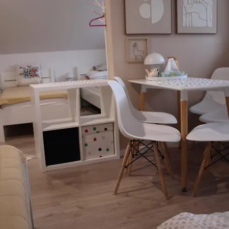 Taka Cisza Taki Spokoj Rum i privatbostad